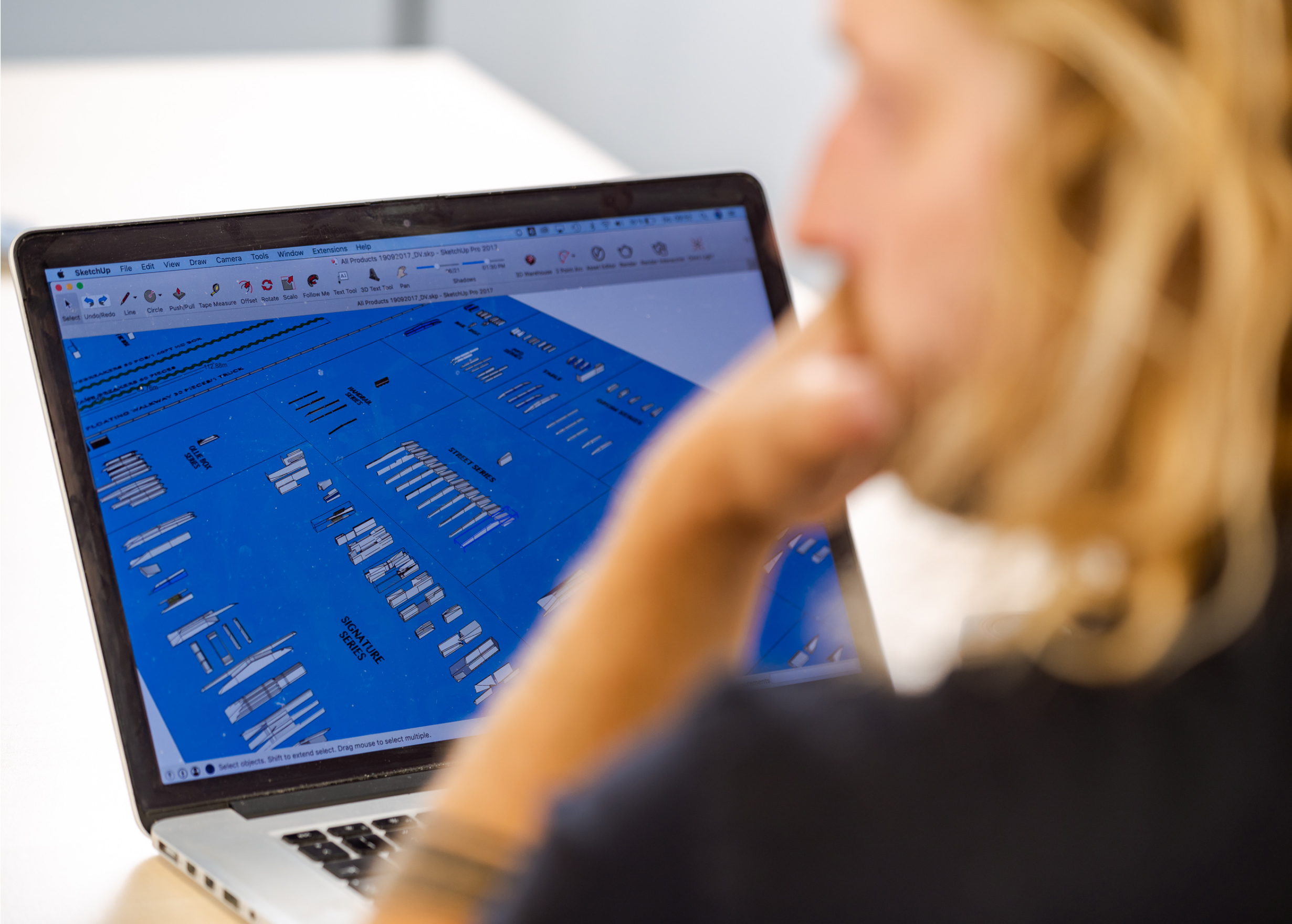 Contact to discuss a project with us - UNIT Parktech